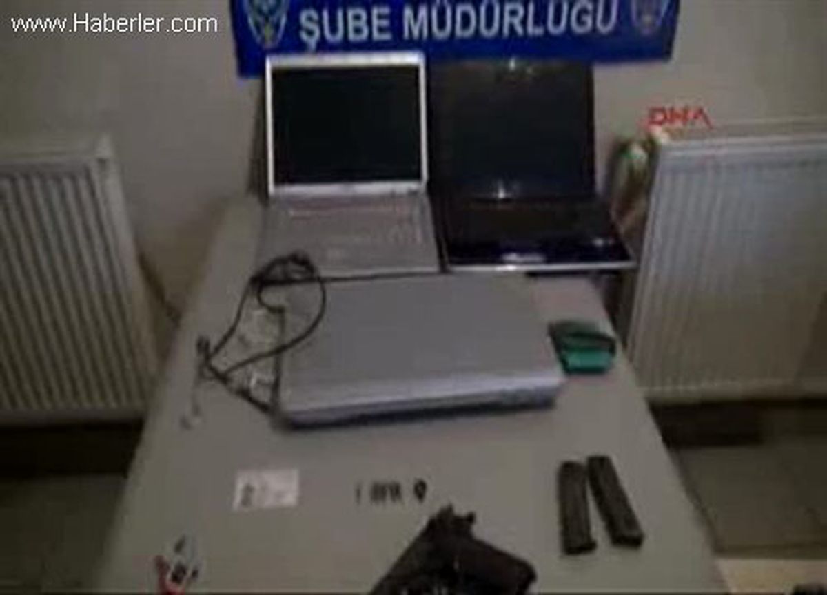 Gürcü Hırsızlar "Pizzacı" Polislere Yakalandı