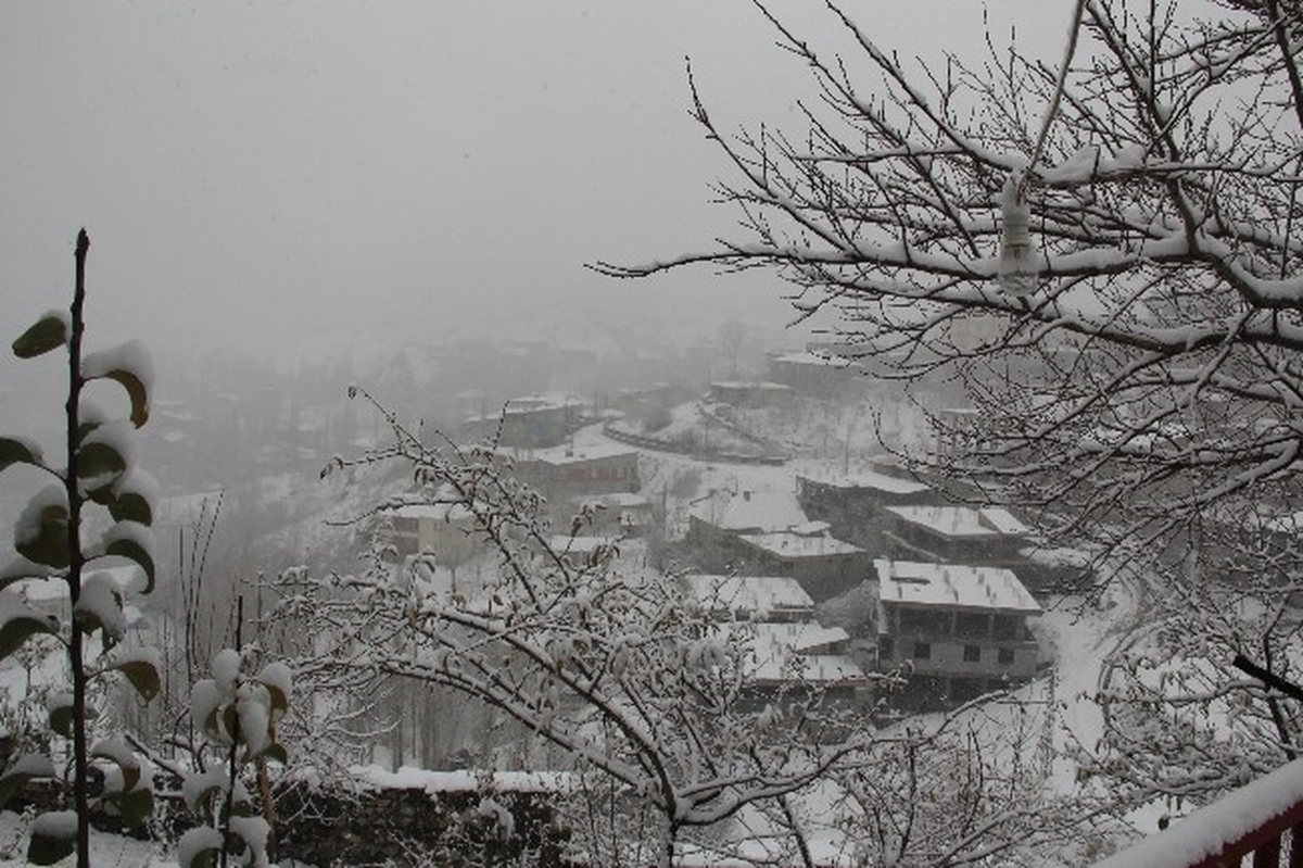 Hakkari\'de Kar Manzaraları