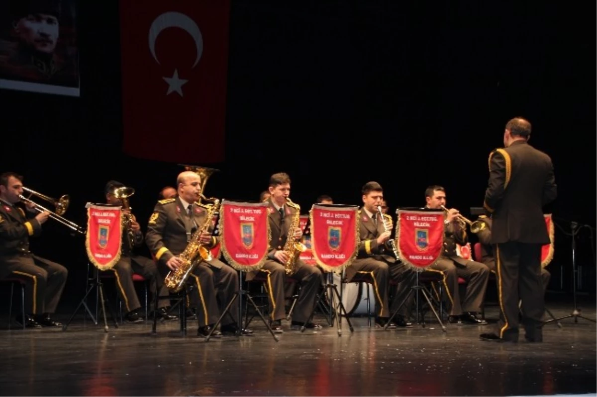 Mustafa Kemal Atatürk\'ün Bilecik\'e Gelişinin 93.yıldönümü