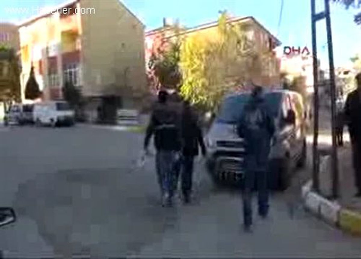 Pendik\'te Kahvaltı Sonrası 2 Kardeş Öldü
