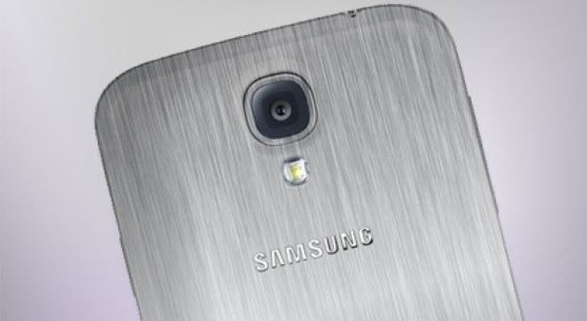 Plastik Galaxy S\'lerin sonu!