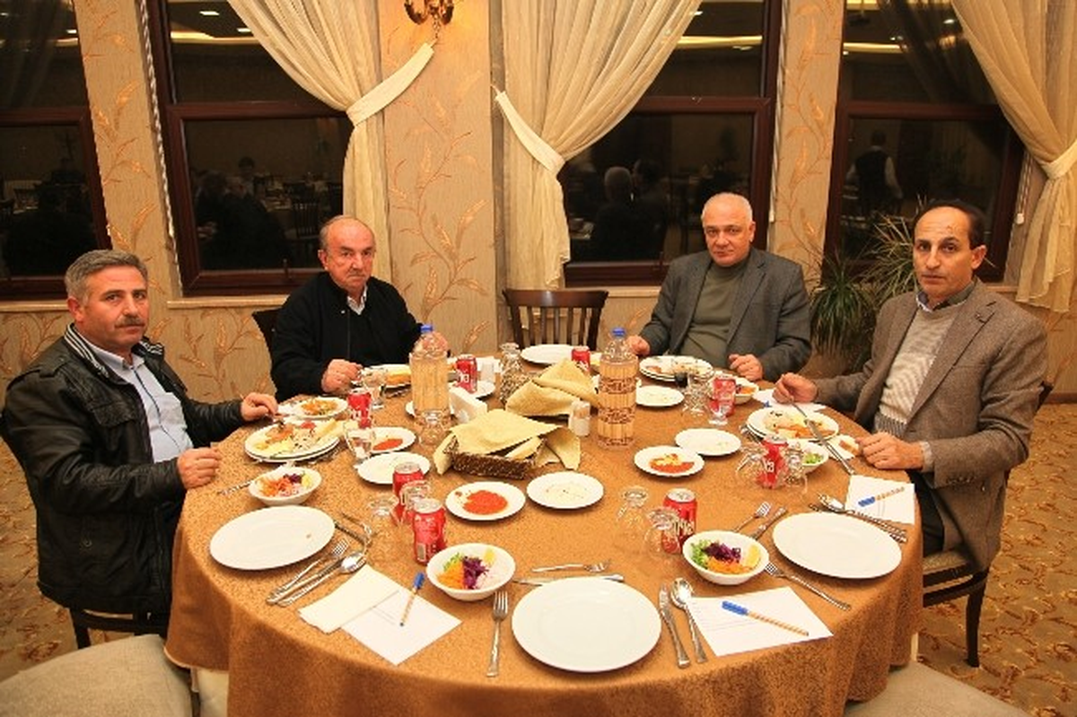 Satso 26\'ıncı Meslek Komitesi Üyeleriyle Bir Araya Geldi