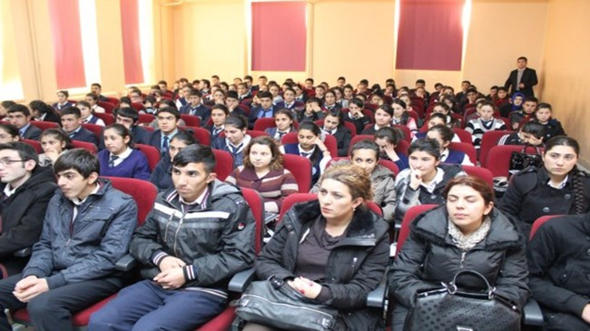 Selim Kaymakamı Öğrencilerle 'Lise Kariyer Günü' Toplantısında Bir Araya Geldi