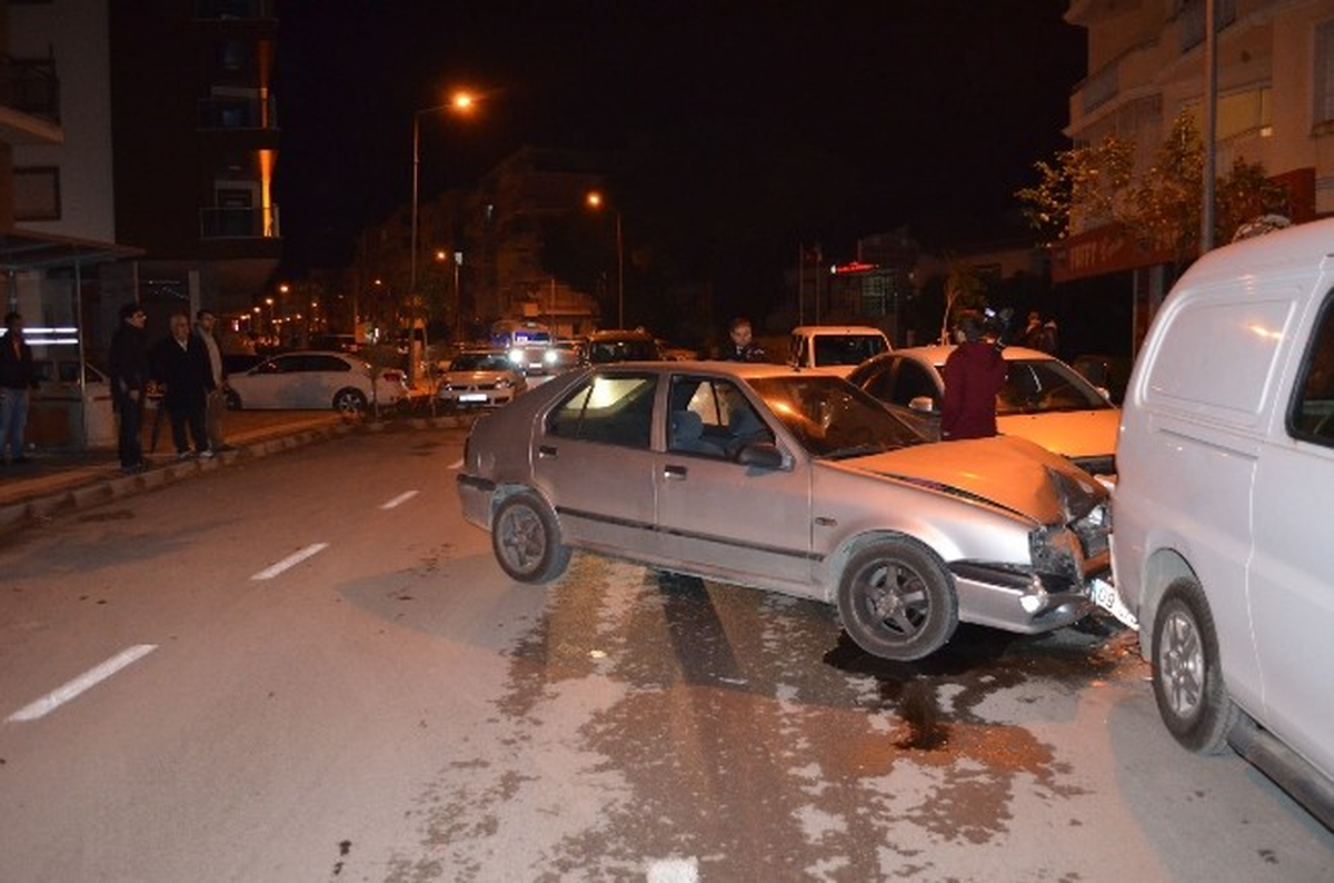 Söke\'de Kural Tanımazlık Kazaya Neden Oldu