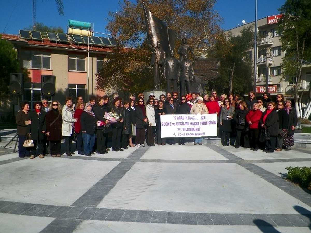 Söke Kadın Meclisi, Kadına Seçme ve Seçilme Hakkı Verilmesini Kutladı