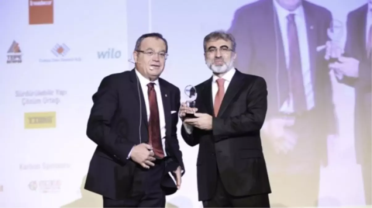 Türk İnşaat Sanayinin Devleri "5. Uluslararası İnşaatta Kalite Zirvesinde Buluştu