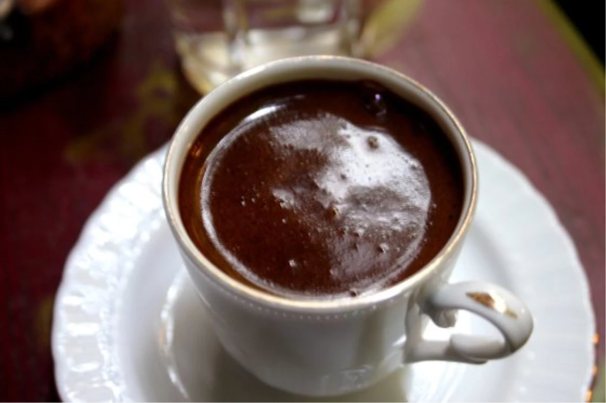 Türk Kahvesinin Hatırı Artık Bir Ömür