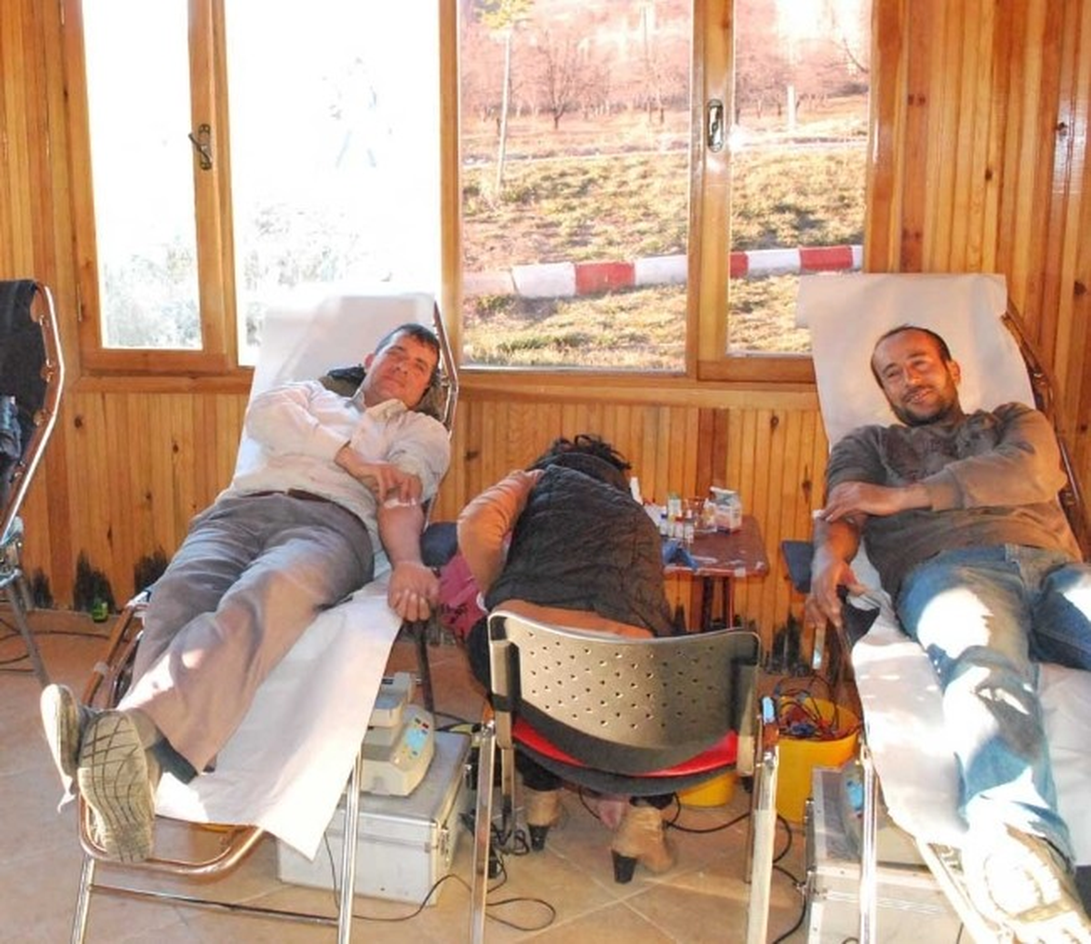 Üniversite Öğrencilerinden Kan Bağışına Destek