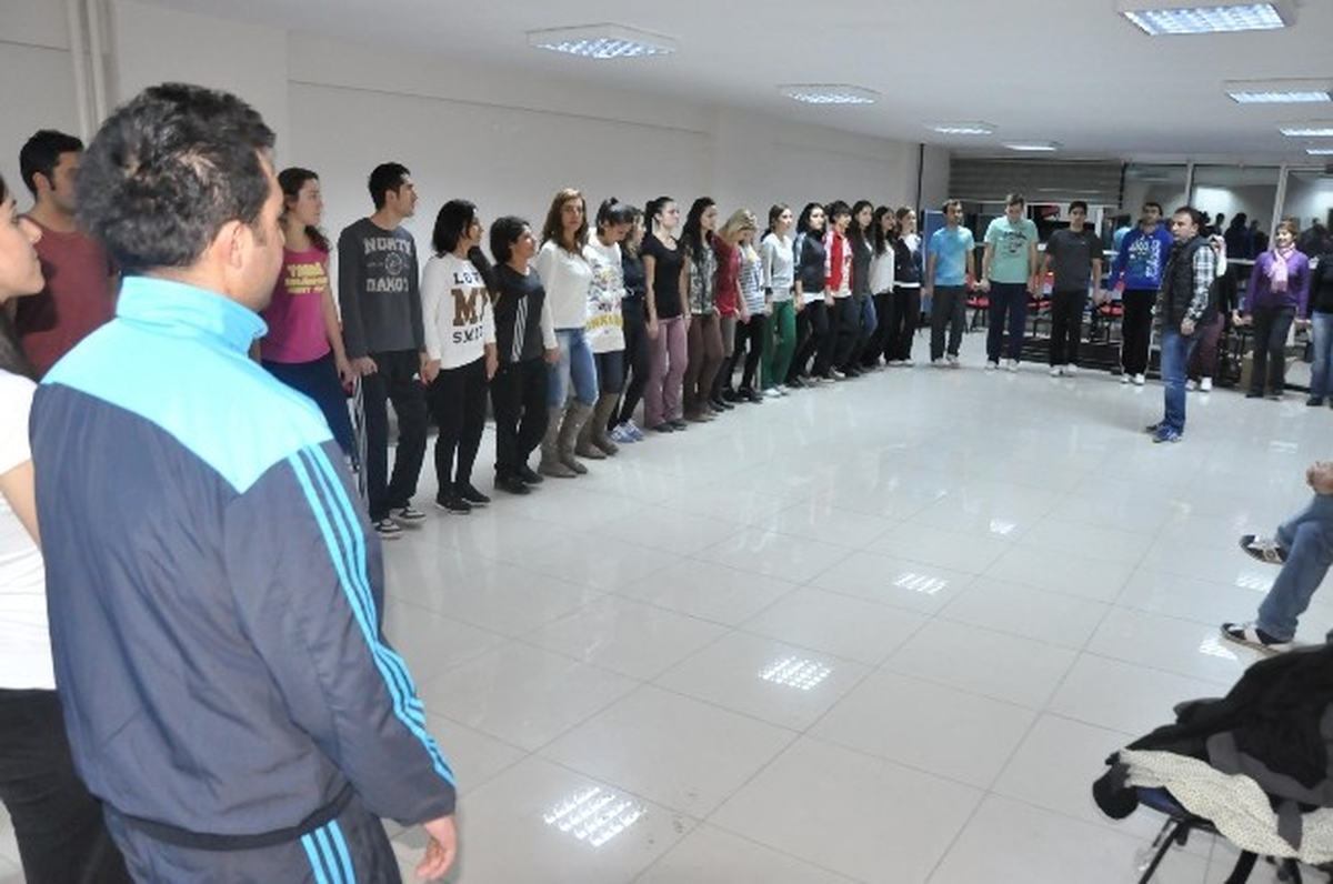 Van\'da Tuşba Halk Dansları Topluluğu Kuruluyor