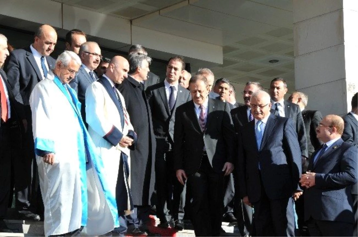 Abdullah Gül, Hasan Kalyoncu Üniversitesi\'ni Ziyaret Etti