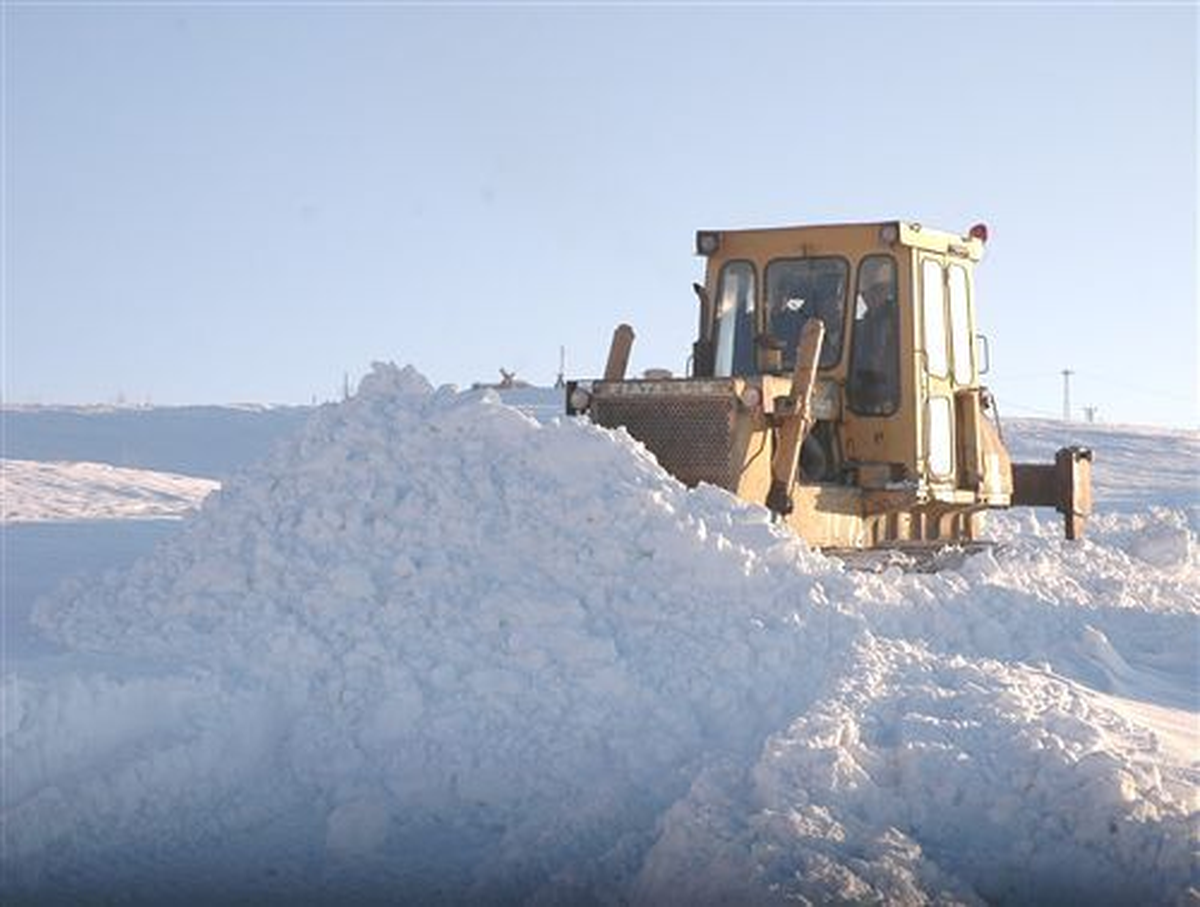 Artvin\'de 35 Köy Yolu Ulaşıma Kapandı