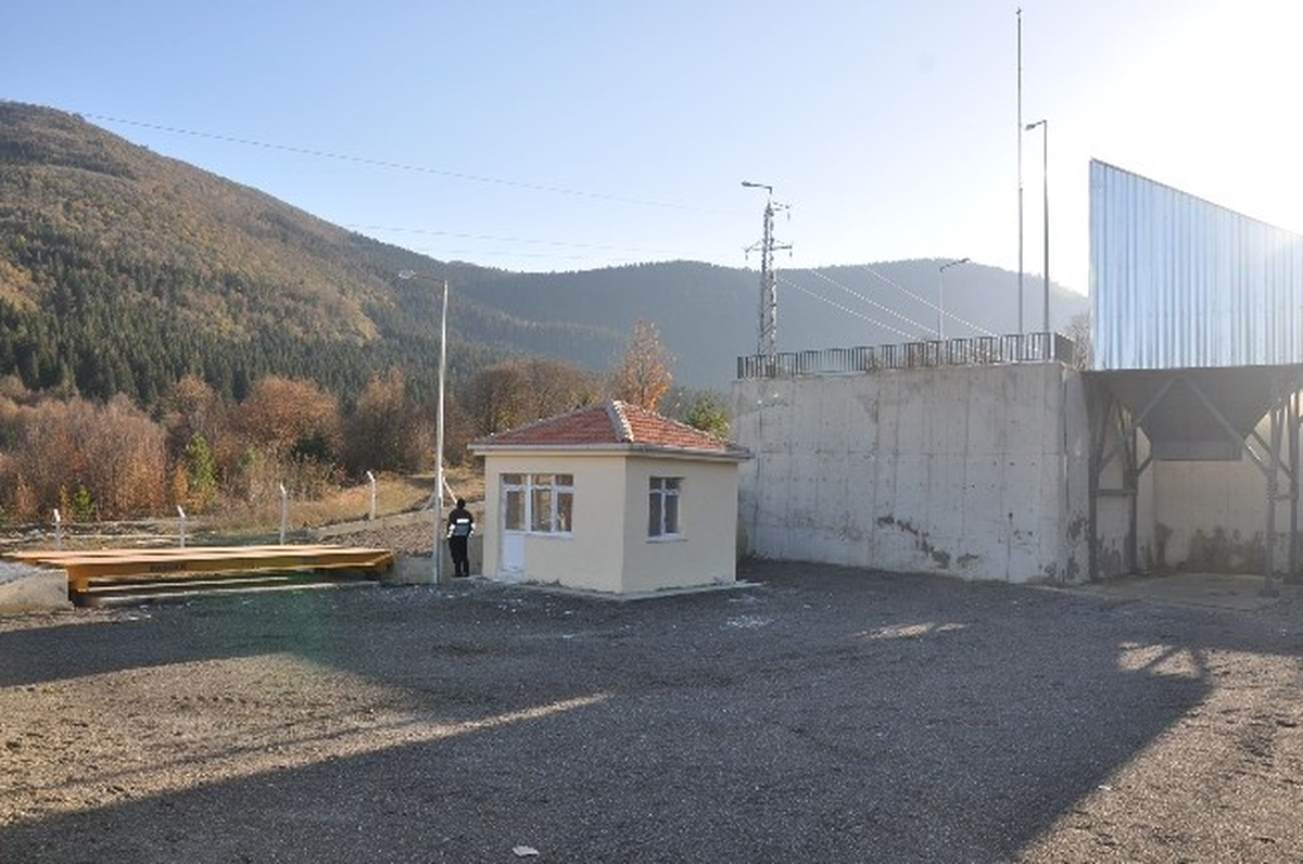 Azdavay\'da Katı Atık Aktarım İstasyonu Tamamlandı