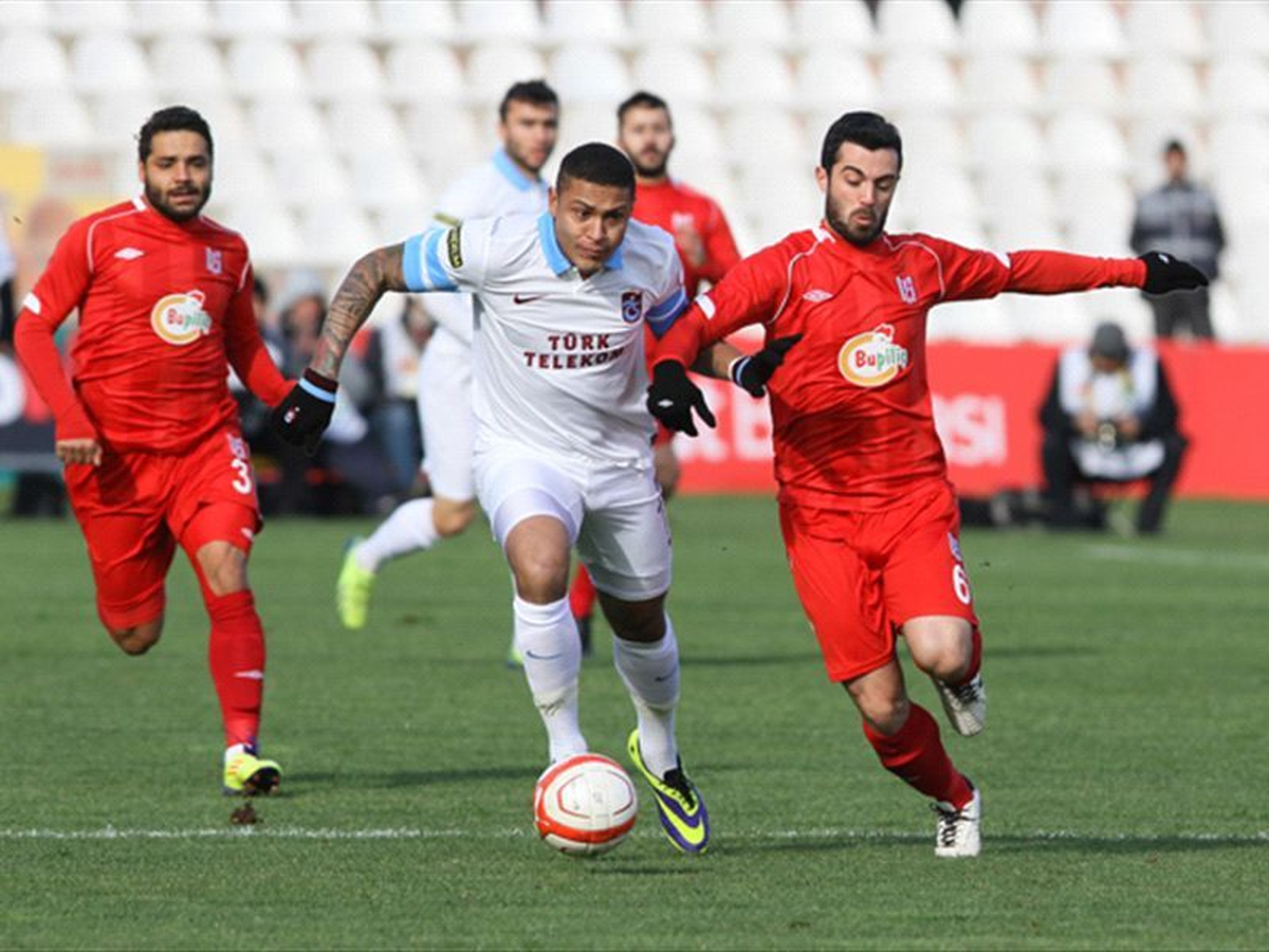 Balıkesirspor\'da Galatasaray Sevinci