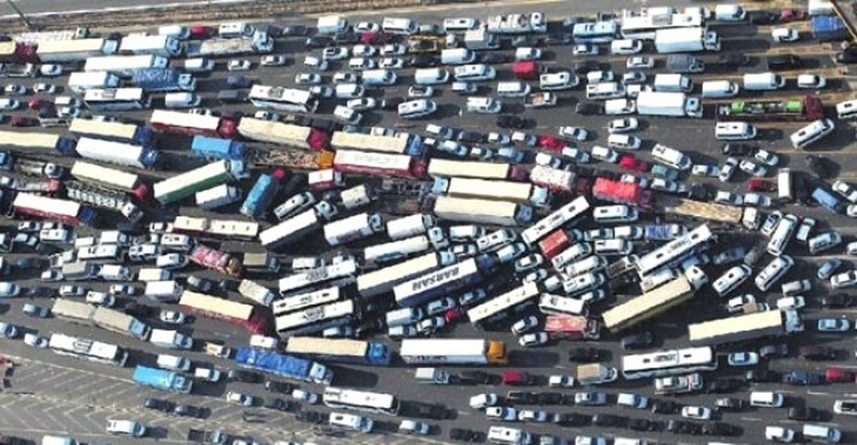 CHP, İstanbul\'un Trafik Sorunu İçin Araştırma İstedi