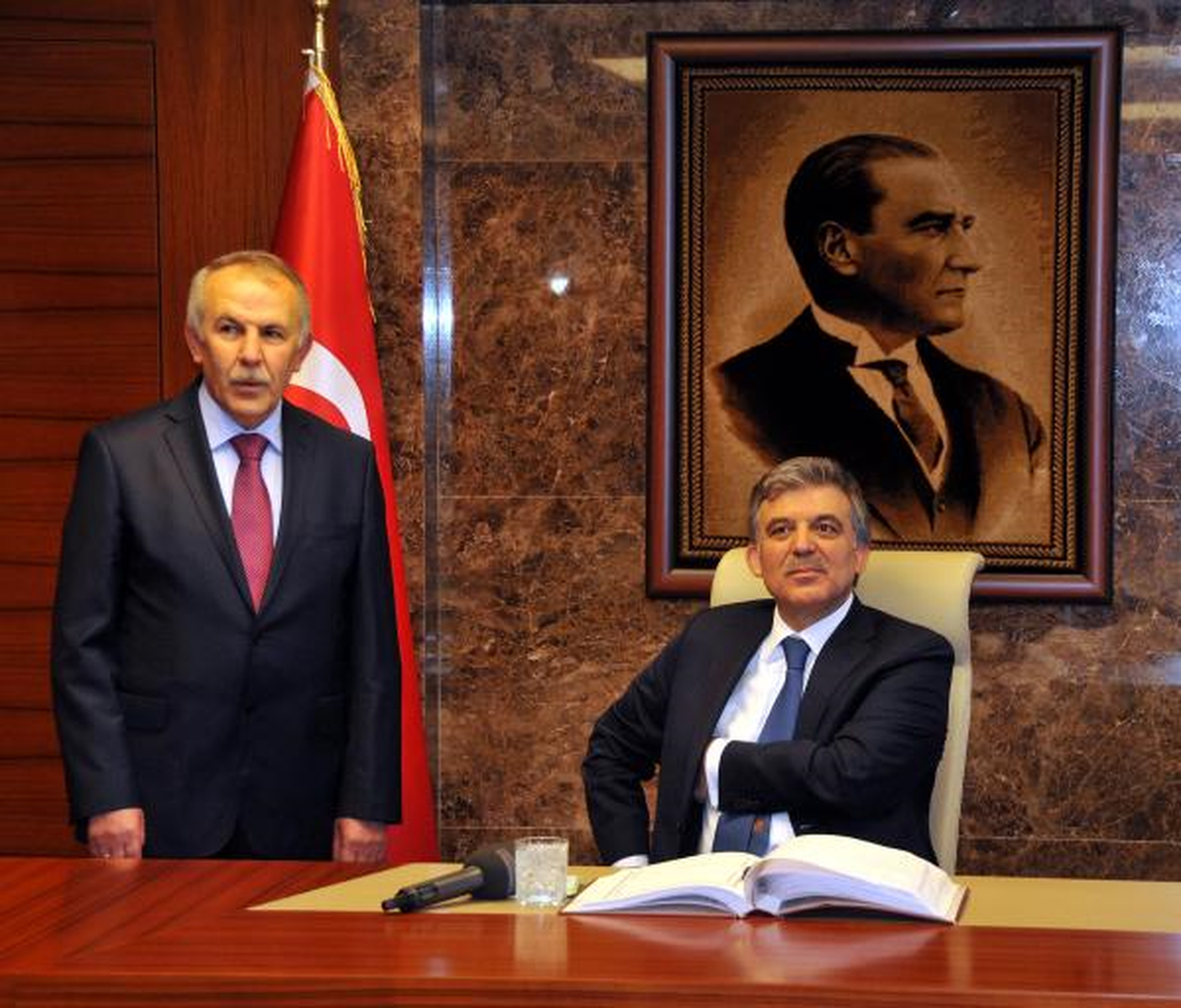 "AB\'nin Sert Vize Uygulaması Kabul Edilemezdi"