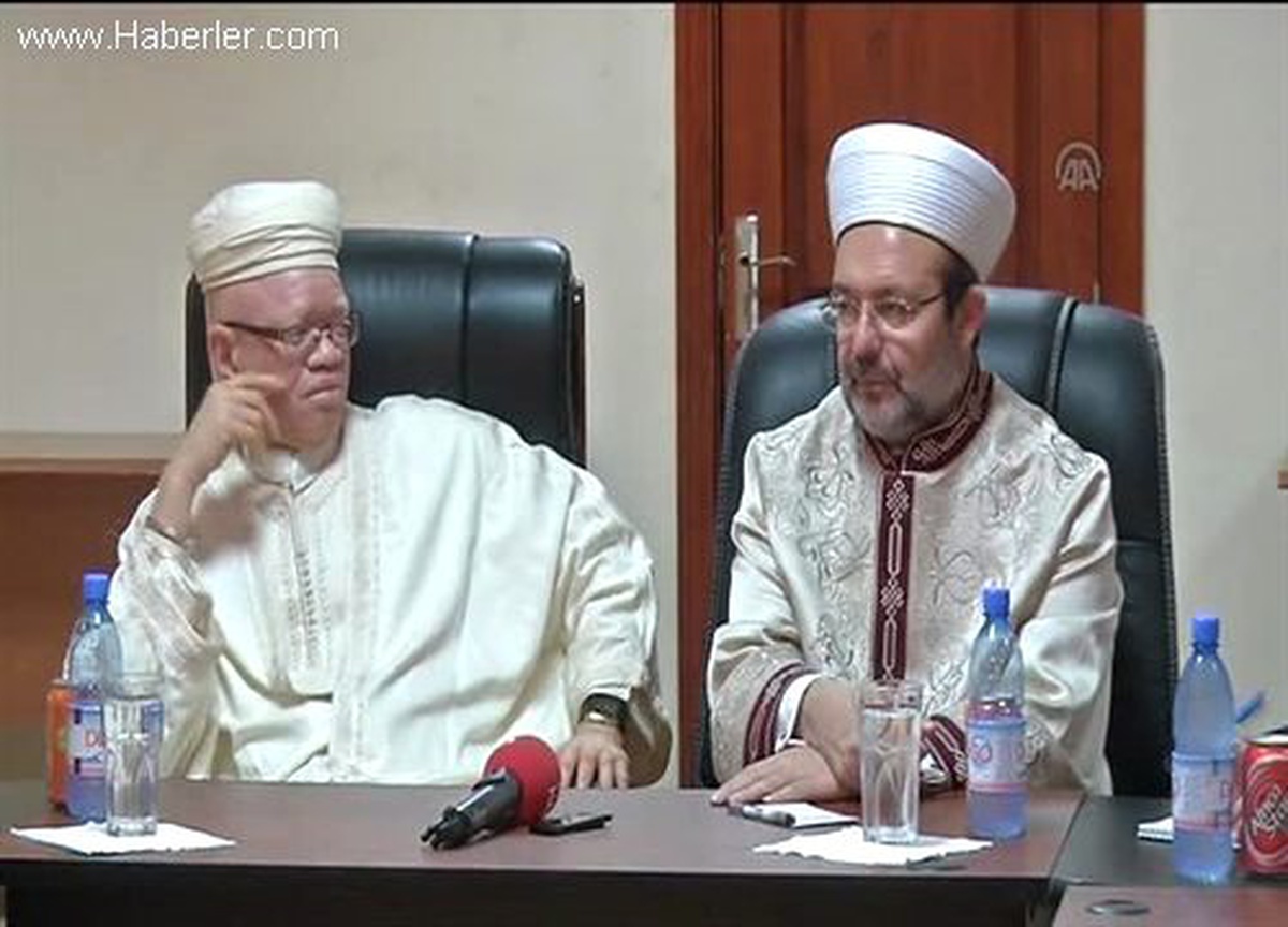 Diyanet İşleri Başkanı Görmez, Mali Din İşleri Bakanı Diallo ile görüştü