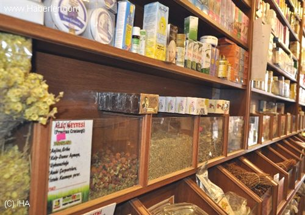 Eleşkirt\'te Aktarcıların Yoğun Mesaisi
