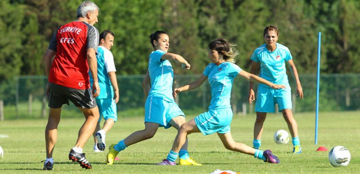 FIFA\'dan Türk Kadın Milli Futbol Takımı\'na Övgü