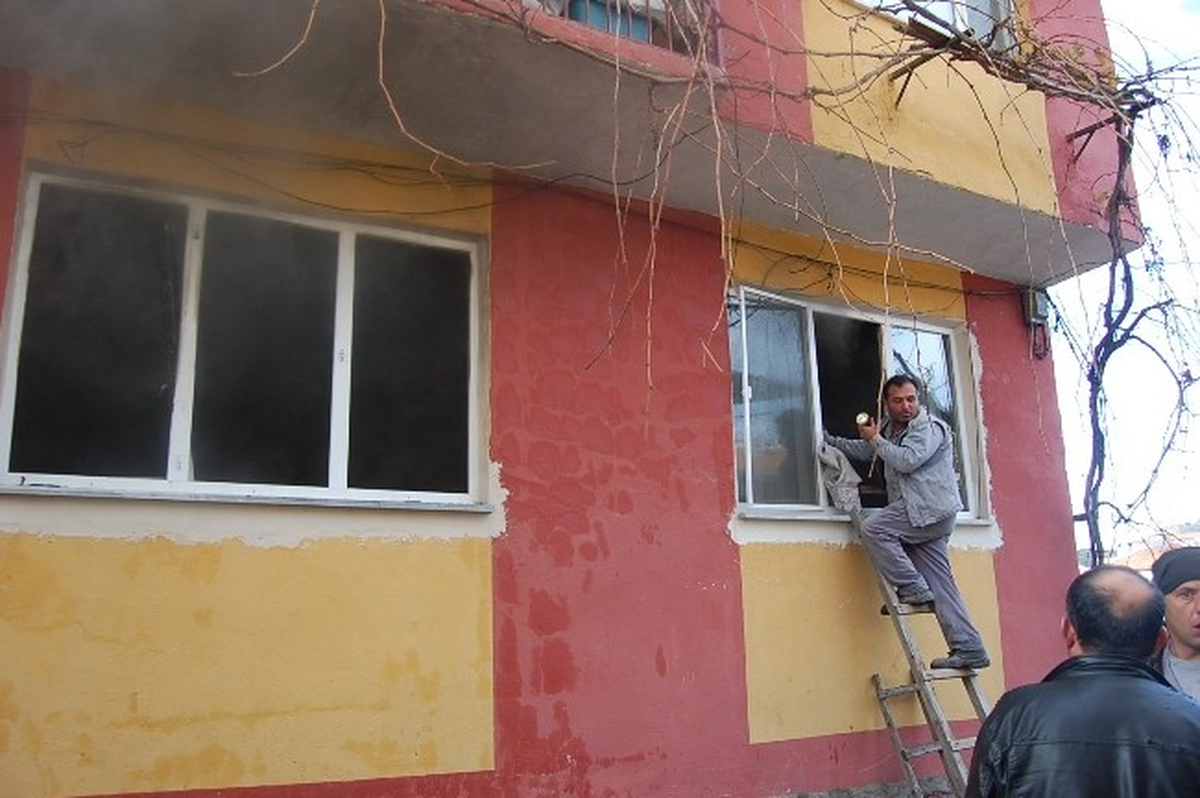 Harmancık\'ta Korkutan Yangın