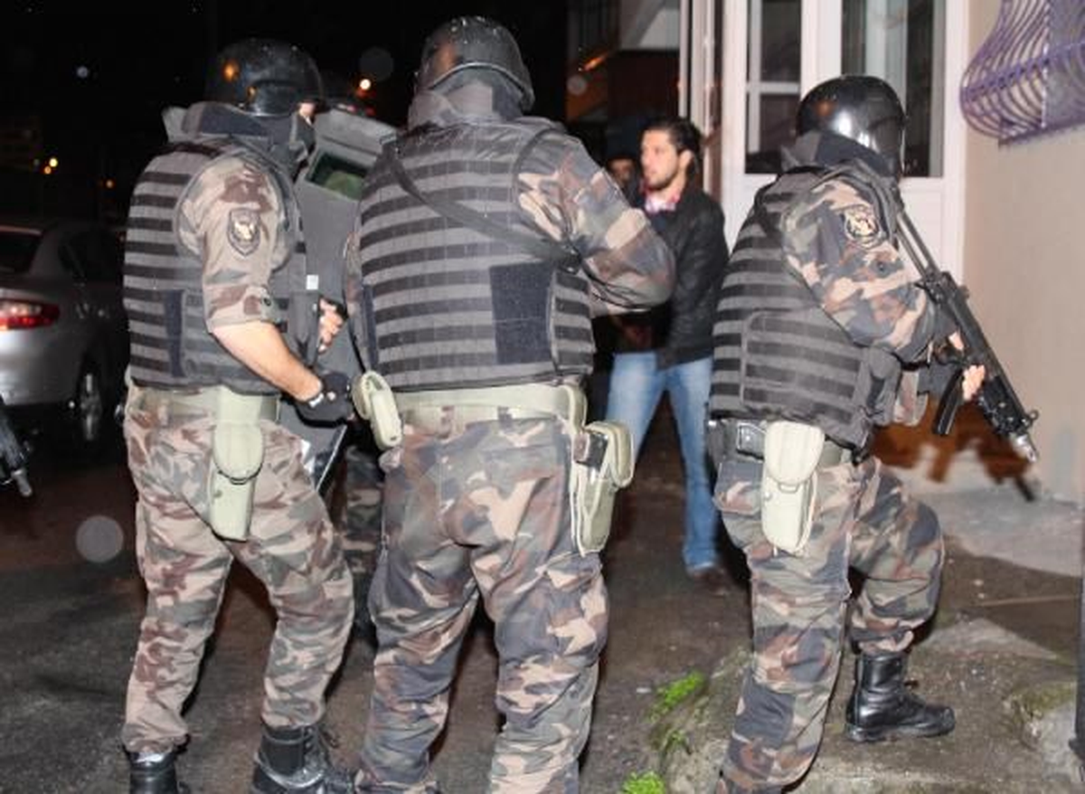 İki İlde Eş Zamanlı Uyuşturucu Operasyonu