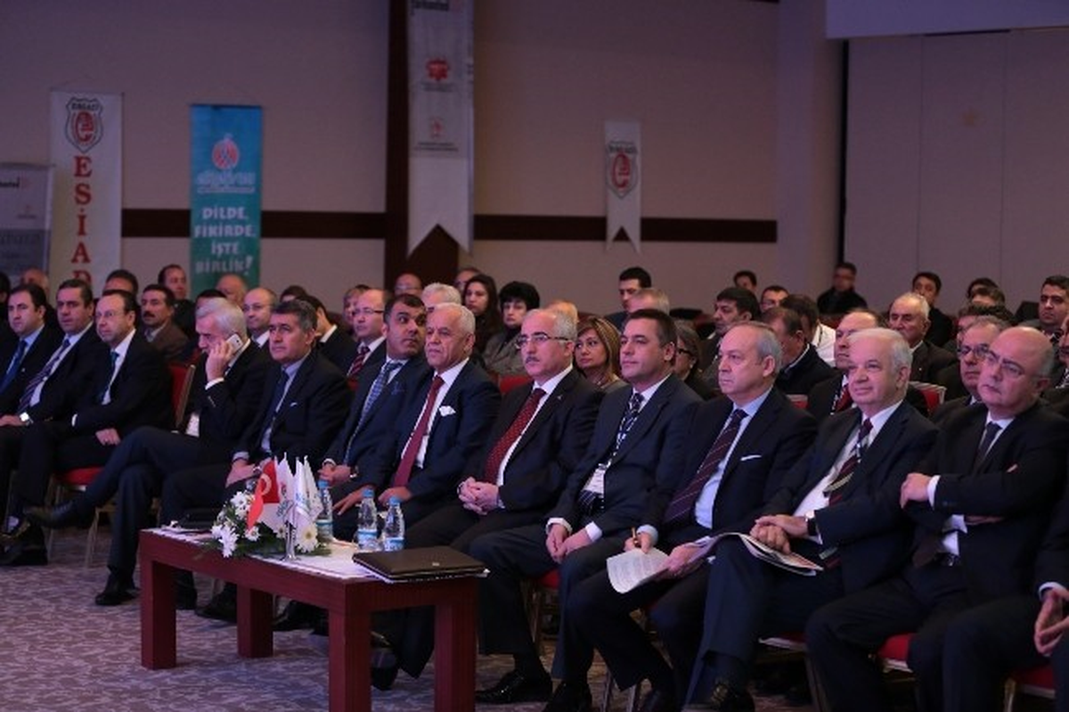 İş Dünyasının Zirvesi Eskişehir\'de Buluştu