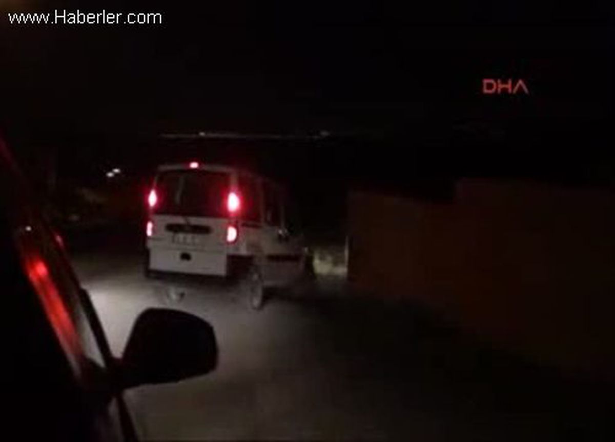 İstanbul\'daki Narkotik Operasyonu Polis Kamerasında