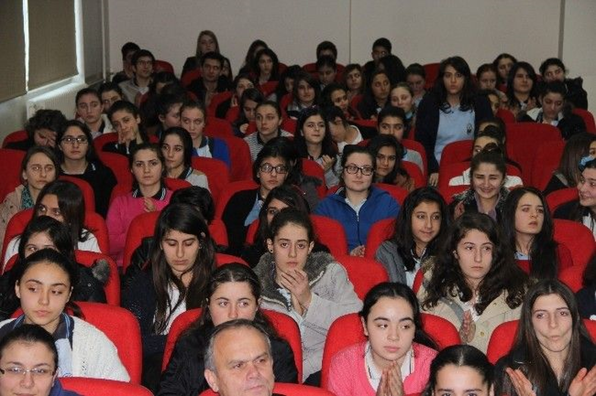 Kadın Girişimcilerden "Adam Olacak Çocuk" Projesi