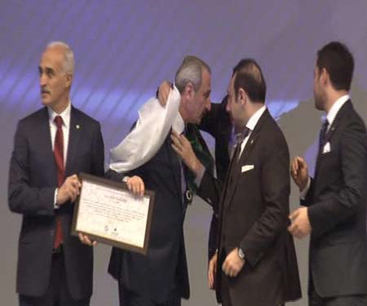 MÜSİAD Toplantısında Bakan Çağlayan\'ı Kızdıran Hareket