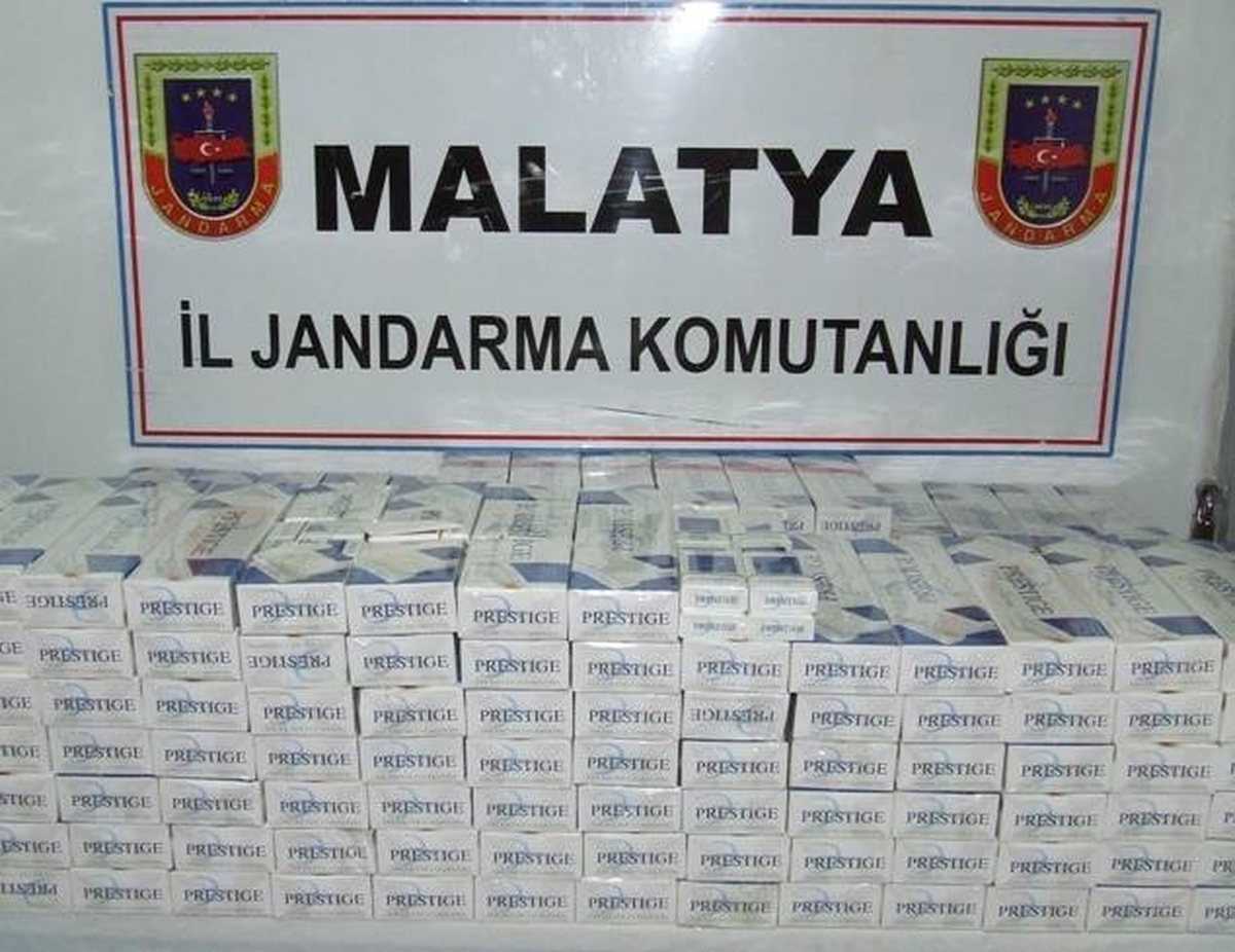 Otobüste Kaçak Sigara Ele Geçirildi