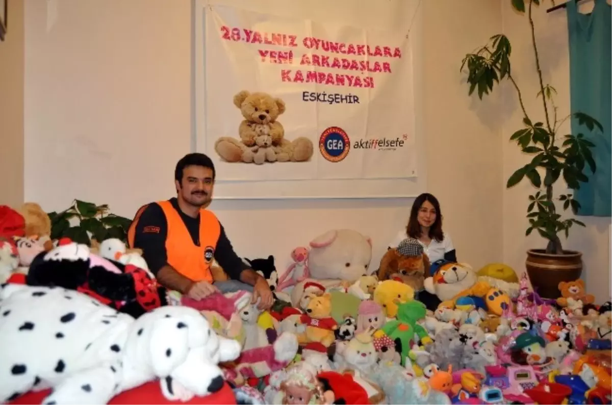 (Özel Haber) Eski Oyuncakları Yeniden Hayata Bağlıyorlar