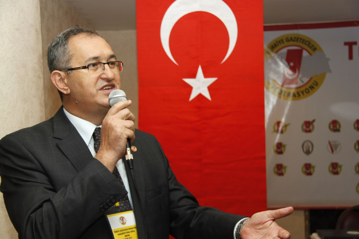Sertel: En Yüksek Makamlar Aracılığıyla Basın Özgürlüğüne Ağır Bir Darbe Daha Vuruldu