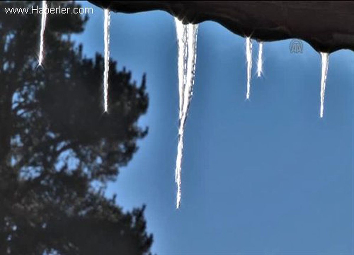 Soğuk Hava, Doğu Anadolu\'yu Etkisi Altına Aldı