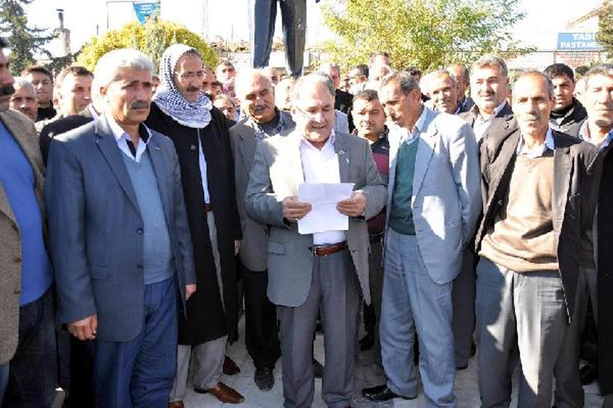 Suruç\'ta Elektrik Kesintisi Protestosu