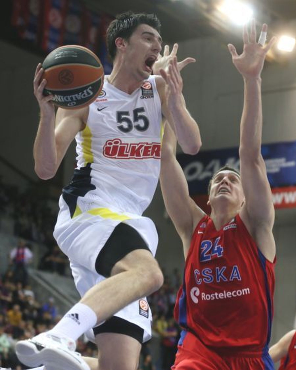 CSKA Moskova - Fenerbahçe Ülker: 74-78