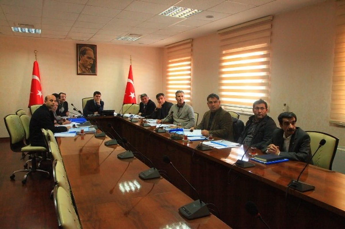 Vali Vekili Seçilmiş Milli Eğitim Yatırımlarını Değerlendirdi