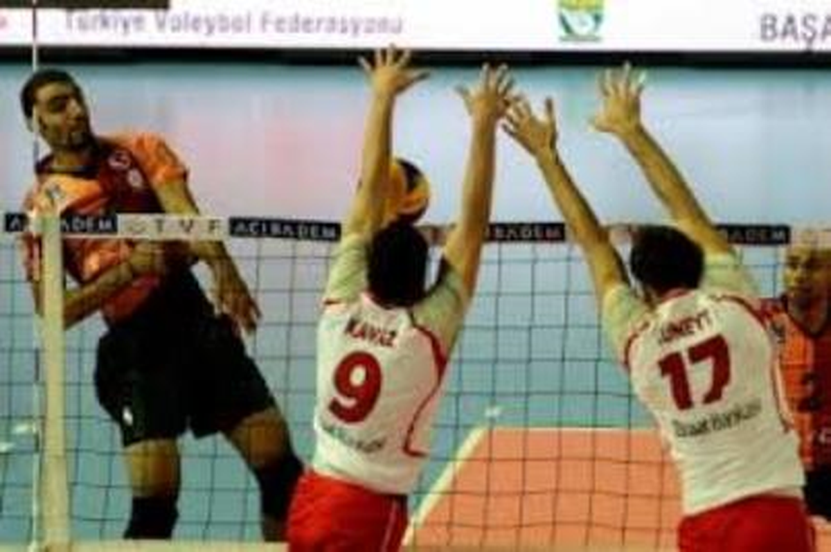 Voleybolda Derbi Heyecanı