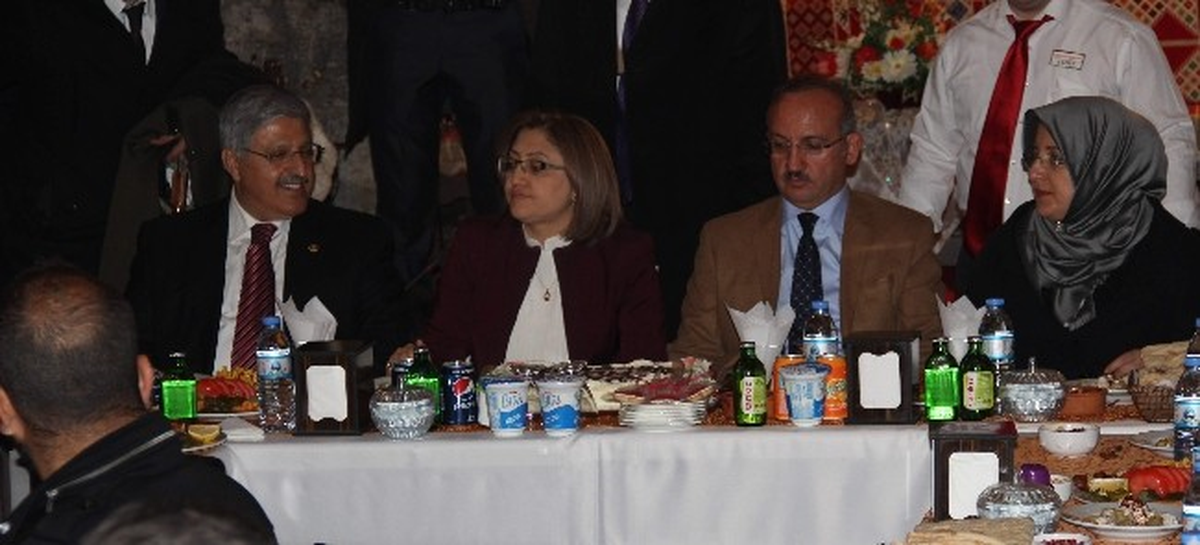 Aile ve Sosyal Politikalar Bakanı Fatma Şahin Bitlis\'te