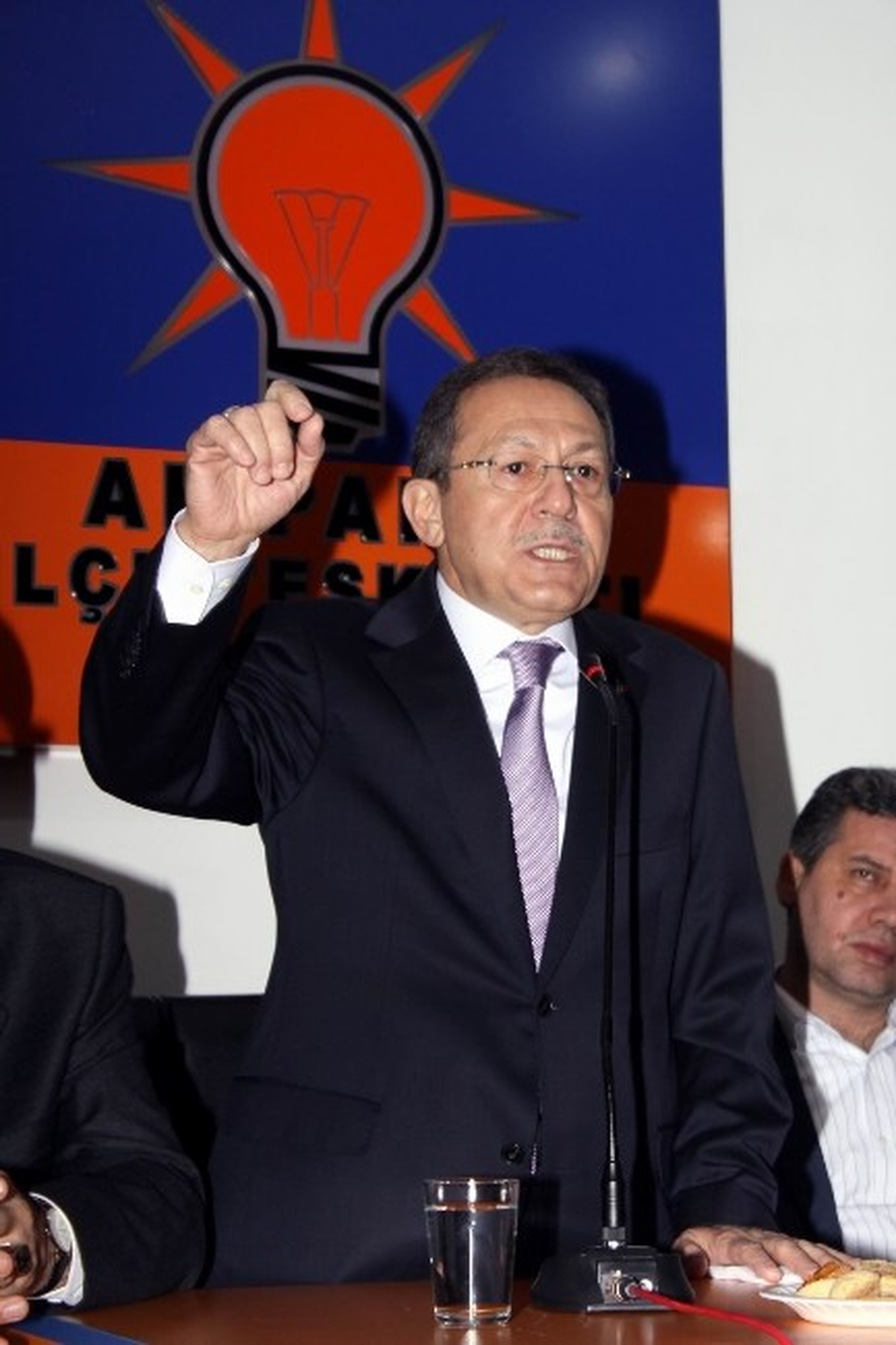 AK Parti Balıkesir Büyükşehir Belediye Başkan Adayı Edip Uğur Açıklaması