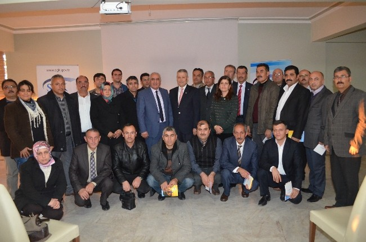 Aksaray\'da Sgk Personeline "Kişisel Gelişim ve Motivasyon" Eğitimi