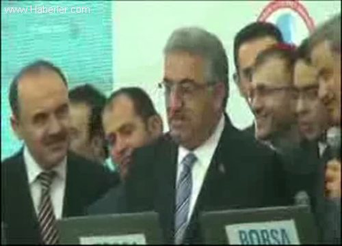 Bakan Yazıcı, Elektronik Ortamda Valiye, Fasulye Sattı