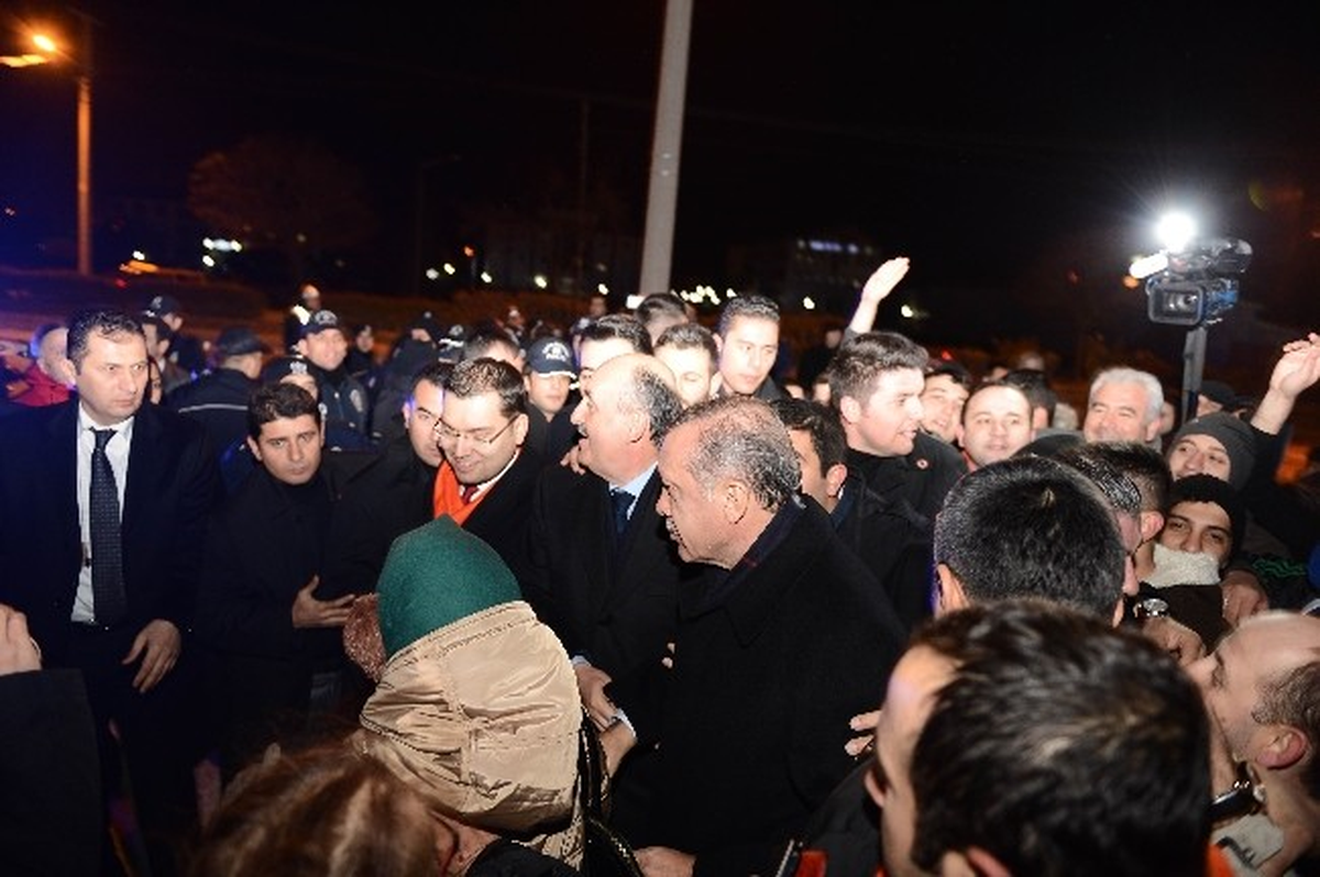 Başbakan Erdoğan\'a Edirne\'de Yoğun İlgi