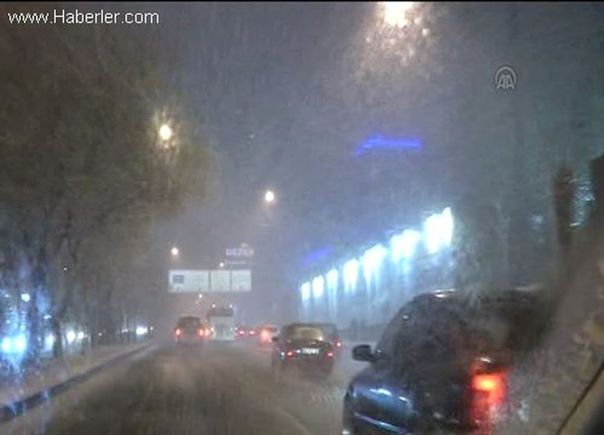 Başkent\'te kar yağışı (2)