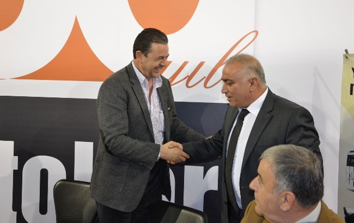 CHP\'li Aday Adayı Ali Talak, Turizm Fuarını İnceledi