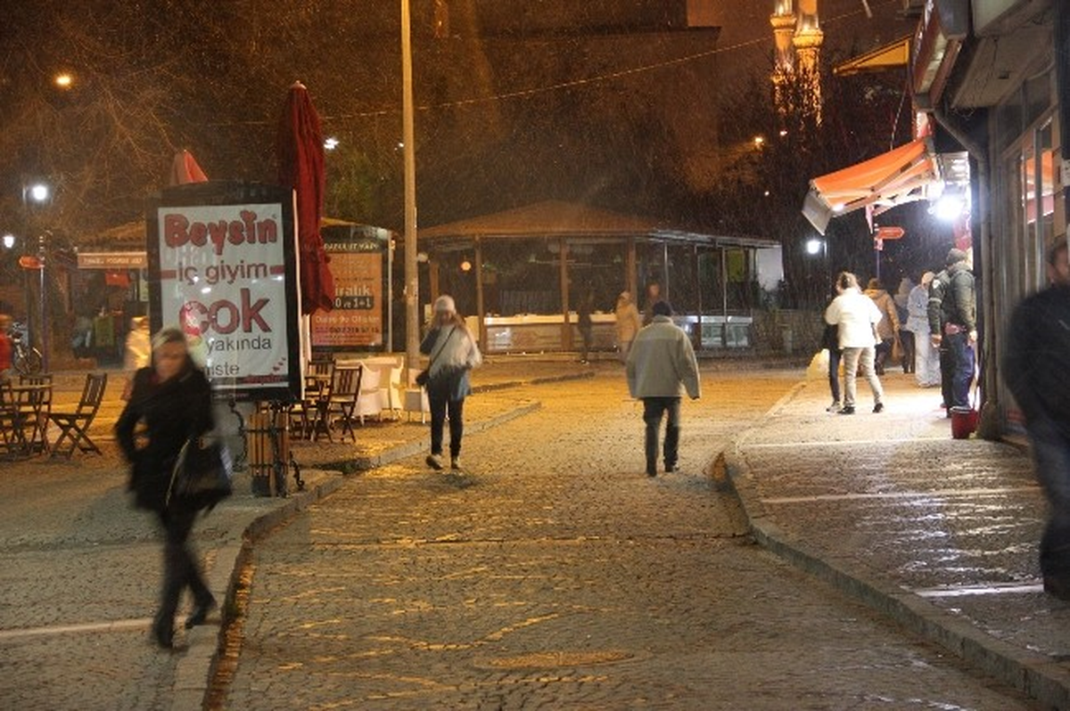 Edirne\'de Kar Yağışı