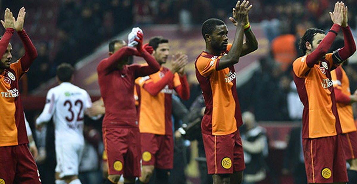 Galatasaray\'da Elazığspor Galibiyeti Yüzleri Güldürdü