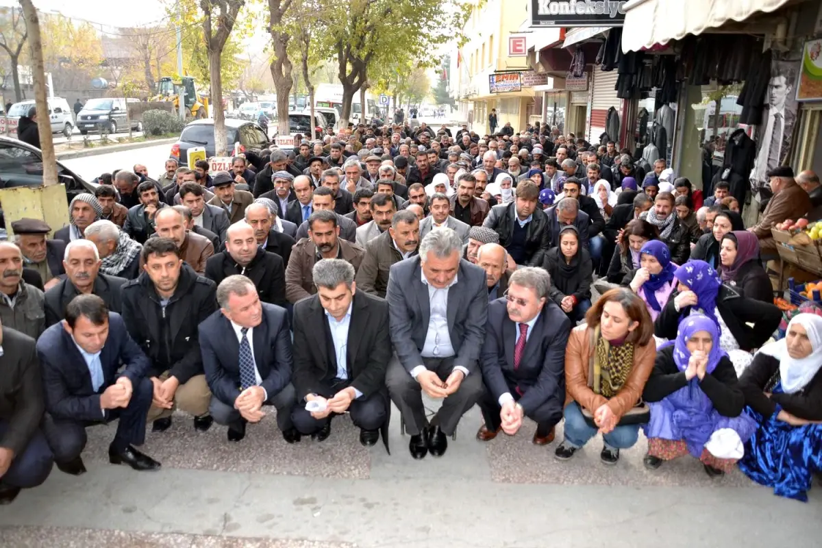 Hakkâri\'de Yaşanan Olaylar, Siirt\'te Protesto Edildi