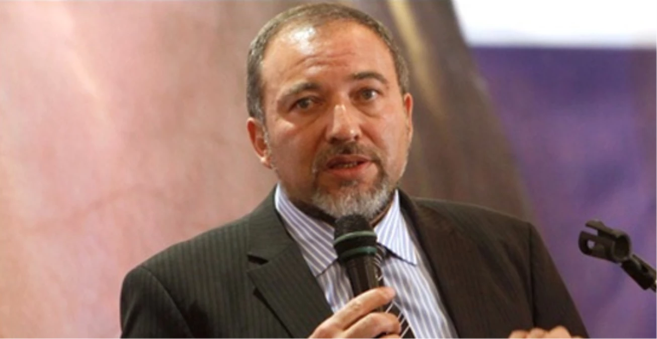 Lieberman: İran\'da Güç Merkezi Siyasiler Değil