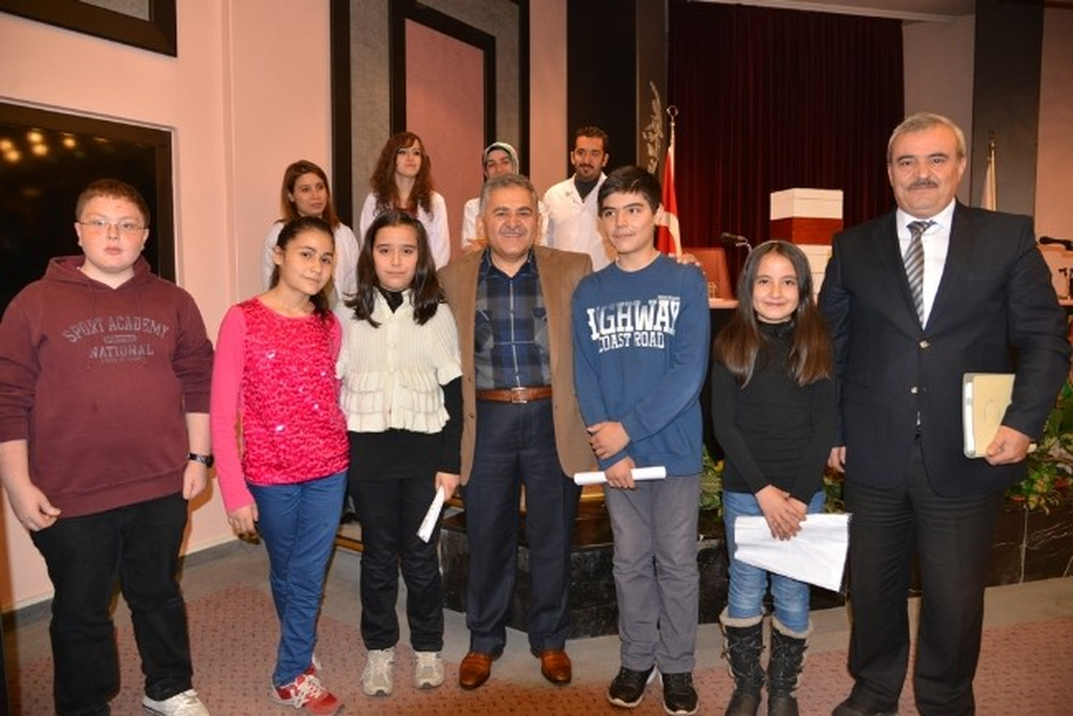 Melikgazi Belediyesi Çocuk Meclisinde Seçim Heyecanı