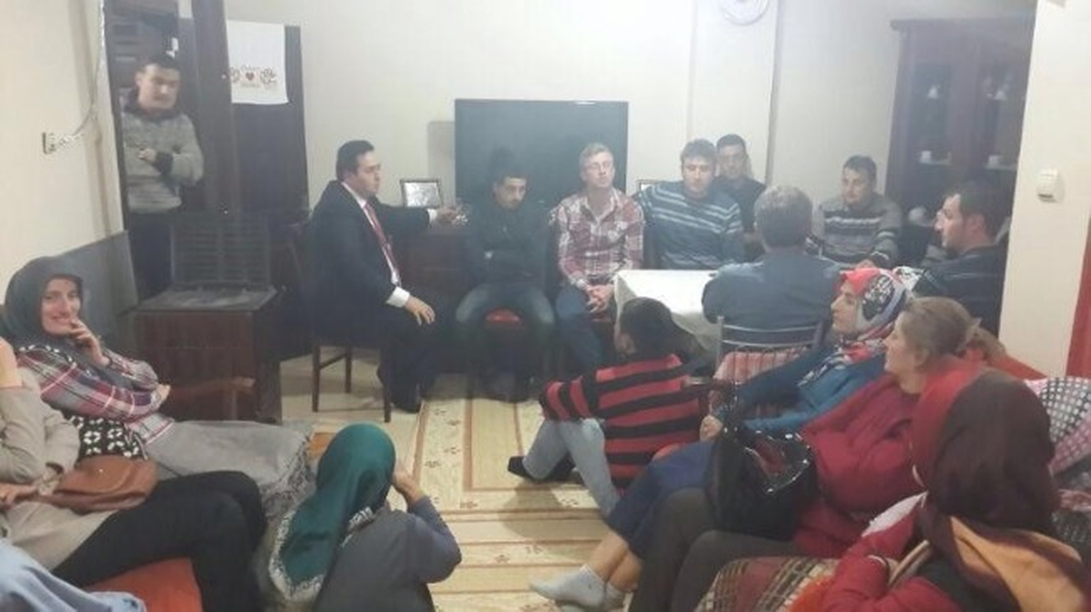 MHP Akçakoca Belediye Başkan Adayı Yanmaz Ev Ev Geziyor