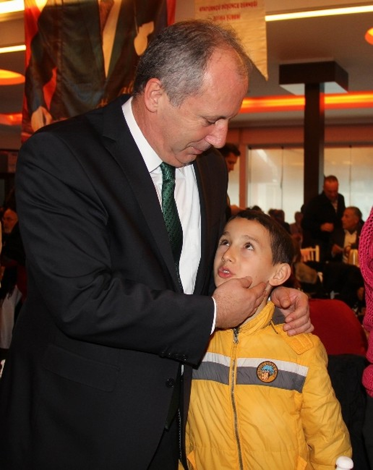 Muharrem İnce: "Aday Olursam Melih Gökçek\'i İndiririm"